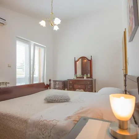 Glorija In Imotski, Private Pool (adults Only) Villa *